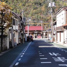 駅前通りもシャッター通り？