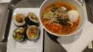 フードコートの韓国料理まあまあ堪能