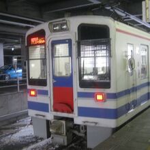 越後湯沢までのJR線にも乗り入れています（越後湯沢駅にて）