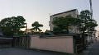 年末に訪問したところ・・・