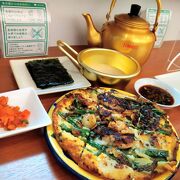 裏路地の本格韓国料理