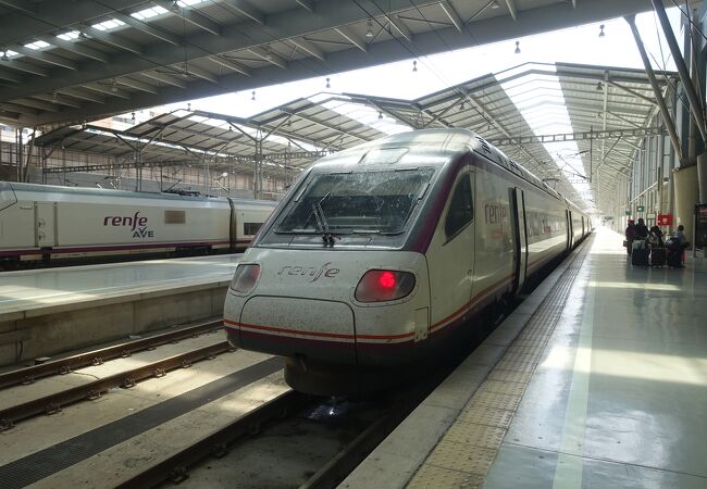 コルドバ→マラガ マリア サンブラーノ