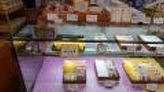 締まった感じの、レモンケーキ