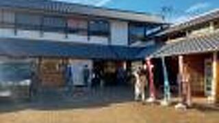 大洲の街歩きの起点となる「大洲まちの駅あさもや」