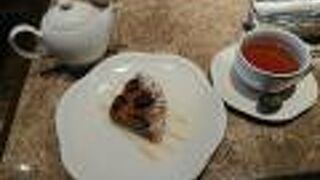 ラ・メゾン センター北店