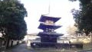 興福寺の境内の南西にありました。