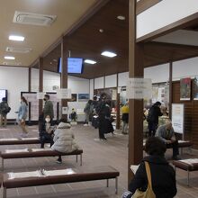 ガイドツアーの受付場所