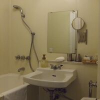 風呂は古さを感じた。鏡やシンクがもっとおしゃれだとよかった