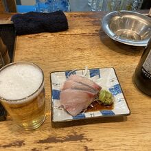 ぶり刺身、分厚くて風邪予防にはやはりこれ