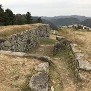 津和野城跡（島根県津和野）：山城の見応えのある石垣が残る