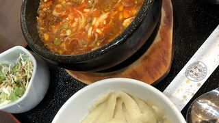 刀削麺で麻婆豆腐つけ麺のセット