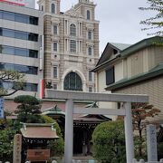 神戸事件発祥の地の碑もあります