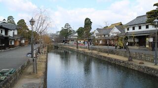 倉敷美観地区を流れる川