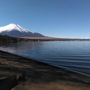 夕焼けの渚展望台があります。