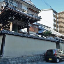 街中のお寺さん