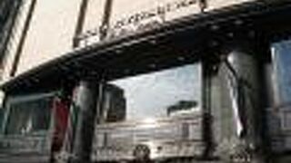 総合ショッピングモール