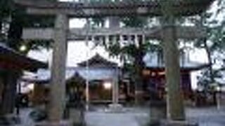 狛犬が特徴的です