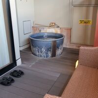 テラスに温泉露天風呂
