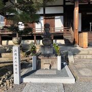 歴史と由緒の深いお寺でした