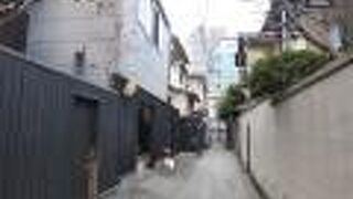 下調べなくしては入りづらい雰囲気も