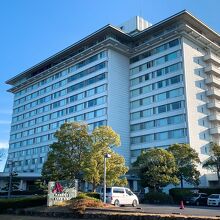 目の前が、琵琶湖マリオットホテル!