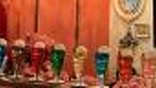 クリームソーダ　カフェ