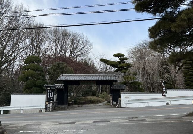 風情のあるそば店