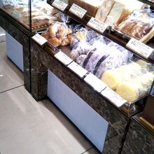 木村屋総本店 日本橋三越店