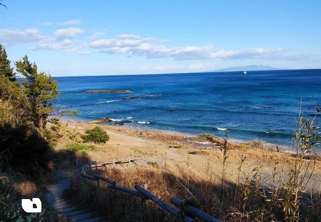 白浜神社北側にひろがる海水浴場