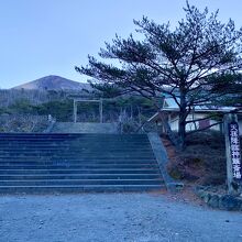 歴史を感じさせる佇まい