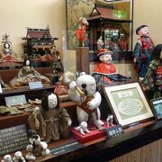 博物館にあるまじき圧縮陳列の中に稀少品が紛れており油断できない、残存9体の福松人形まである