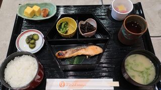 伊勢シティホテルアネックスに入っています