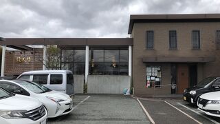 地元で大変人気があり上品な味付けで大変美味しい中華料理店です。