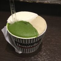 ドナテロウズ 新宿高島屋タイムズスクエア店