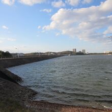 愛知用水の中間地点に在る調整池