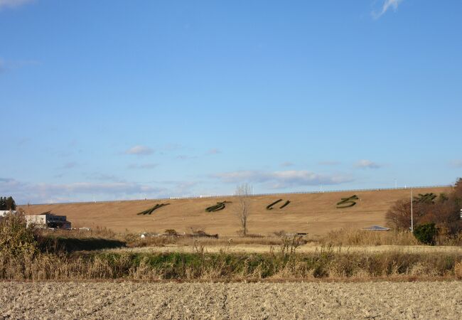 「東郷調整池」は愛知用水の調整池として造られました。愛知用水の調整池とはいえ「愛知」の名を拝命するとは「東郷調整池」の重要性が伺い知れます