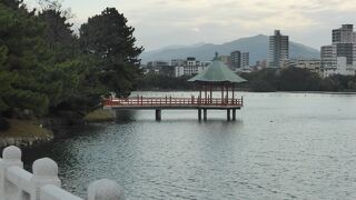 水と緑が気持ちいい憩いの場