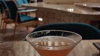 雰囲気の良いバー