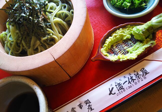 本わさび付きのお蕎麦。