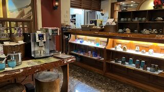 ２階にギャラリーカフェが入っている