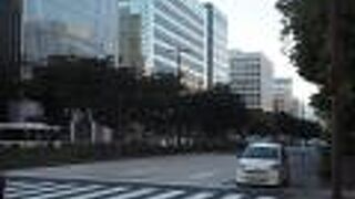 買い物客が多い