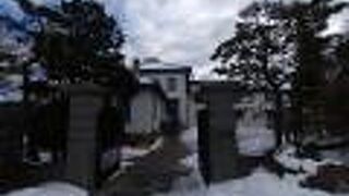 江戸時代末期に開港された函館の町にアメリカ・ロシアに次いで三番目に設置されたのがイギリス領事館