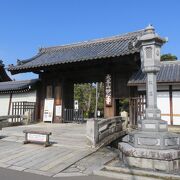 冬の妙心寺は静か