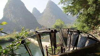 桂林より陽朔(yangshuo) 十里画廊が良いかも。