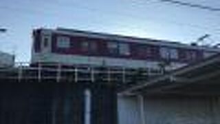 伊勢中川～宇治山田までの区間を走る路線。