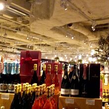 イータリー銀座店 LA PIAZZETTA