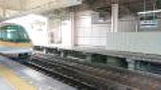 海・森・街と、変化に富んだ車窓でした