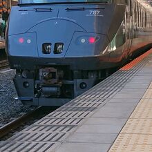 博多駅ホームにて