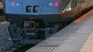 日曜日午前発の、かもめ11号に乗車