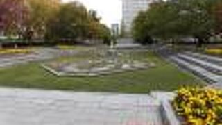 友好都市であるドイツのハーバー市から寄贈のツゲ3000本